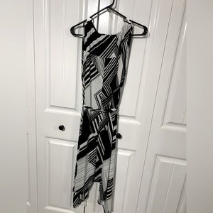 Last Tango Asymmetrical Black and White Geometric Print Sleeveless Dress.